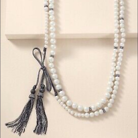 Stella & Dot - Mara Pearl Necklace - Picture 3 of 5
